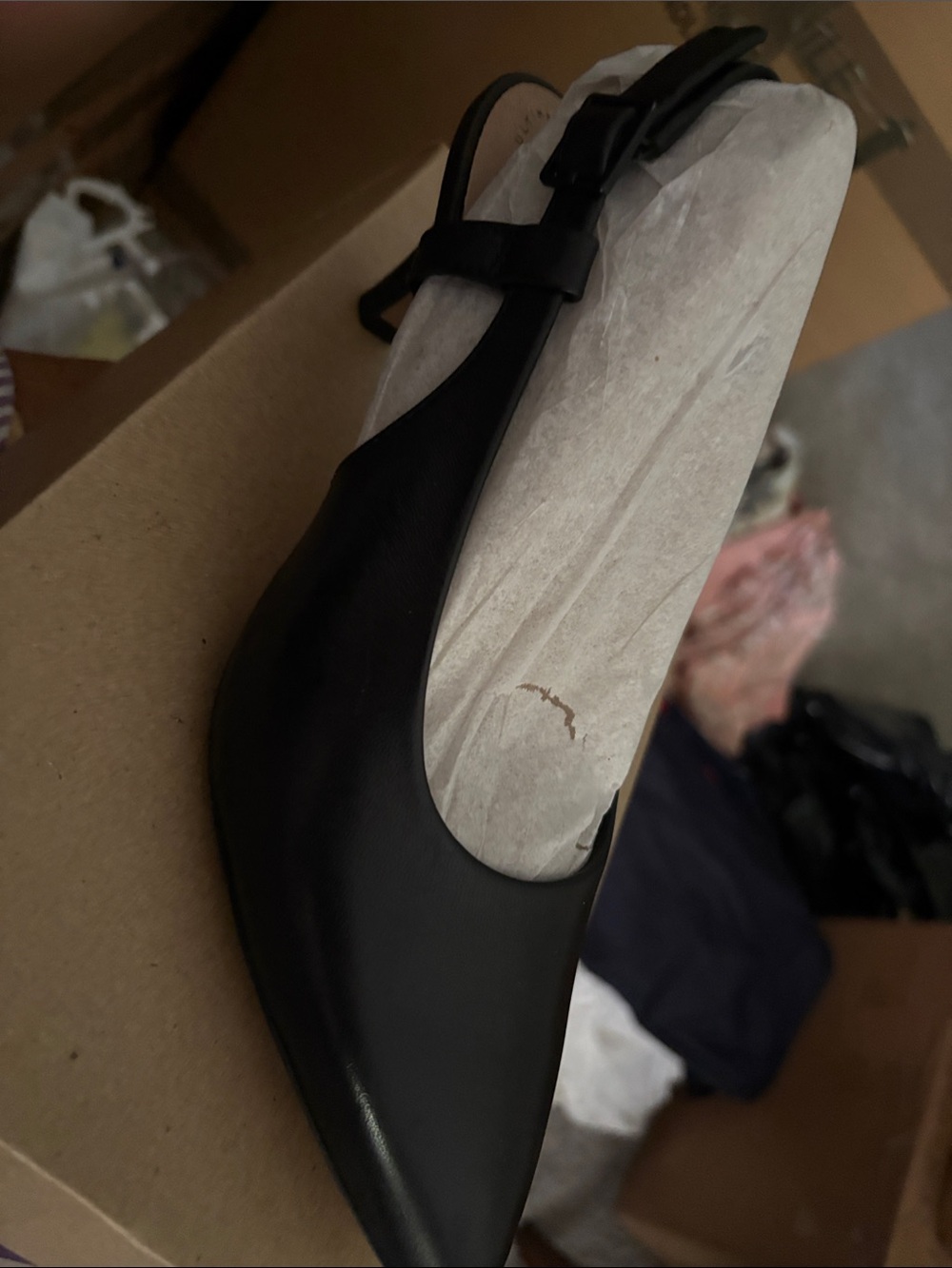 Clarks Box Logo - Picture 5 of 5